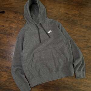 NIKE GREY HOODIE